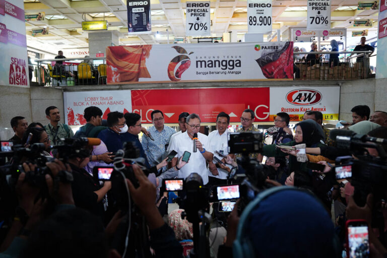 D2pF0SJfW09yrfFVdKH97uedpFr6Kk5P6YNX7x8L