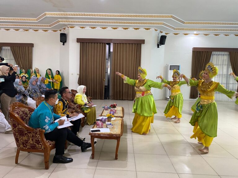 6F27405E-B8A6-4FD6-89A0-123ACABB4C14