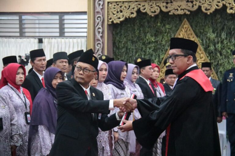 50-Anggota-DPRD-Purbalingga-Periode-2024-2029-Dilantik5-1080x720