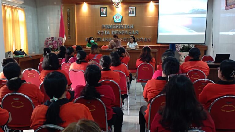 Berita_242308080857_kelurahan-peguyangan-gelar-rembug-stunting-dan-pelatihan-pembuatan-pmt-berbahan-lokal