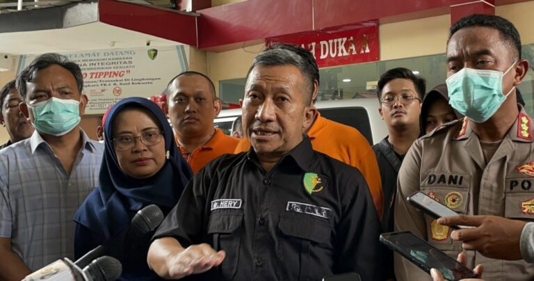 Kabid-Yandokpol-RS-Polri-Kombes-Pol-Herry-Wijatmoko-1-1024x538