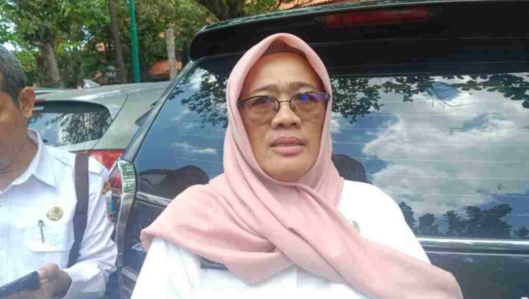 CREATOR: gd-jpeg v1.0 (using IJG JPEG v62), quality = 82?