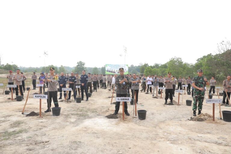 4ce4f72a-23c5-449c-9706-4f27b35682e7