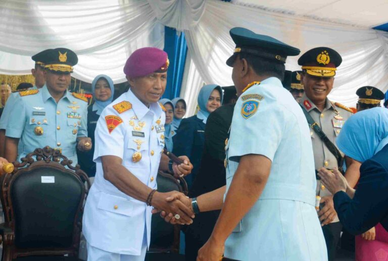 CREATOR: gd-jpeg v1.0 (using IJG JPEG v80), quality = 100?