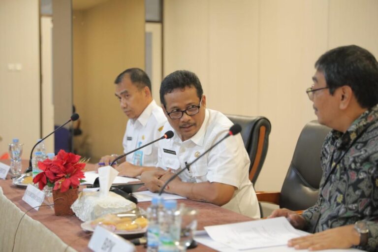 717a7709-16de-415a-93e1-d06b90942b8b