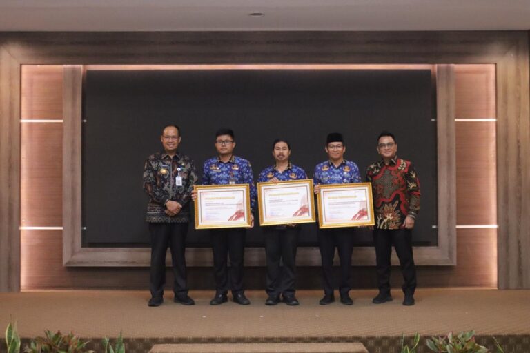 f257b2ac-ed5c-4280-acc2-9a0c9823a3d0