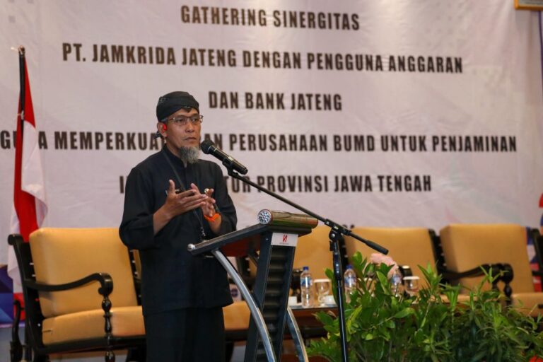 gathering-sinergitas-PT-Jamkrida-Jateng3-1024x683