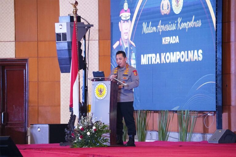 KAPOLRI-JENDERAL-LISTYO-1024x683