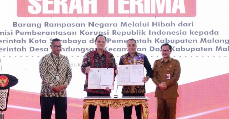 KPK-Hibahkan-10-Tanah-dan-Bangunan-kepada-Pemkot-Surabaya-dan-Pemkab-Malang-Senilai-Rp15,6-Miliar-image_large