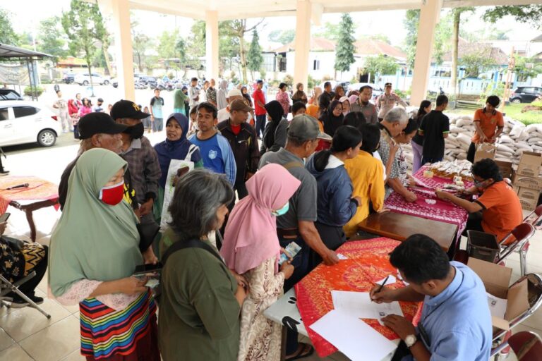 Subsidi-Pangan-di-Salatiga-4-1024x682