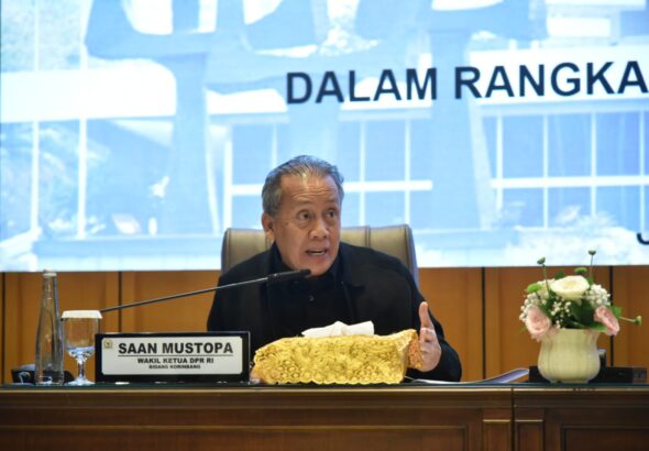 Wakil_Ketua_DPR_RI__Saan_Mustopa__dalam_audiensi_dengan_aliansi_Gerakan_Buruh_Bersama_Rakyat_di_Ruan20260501210420